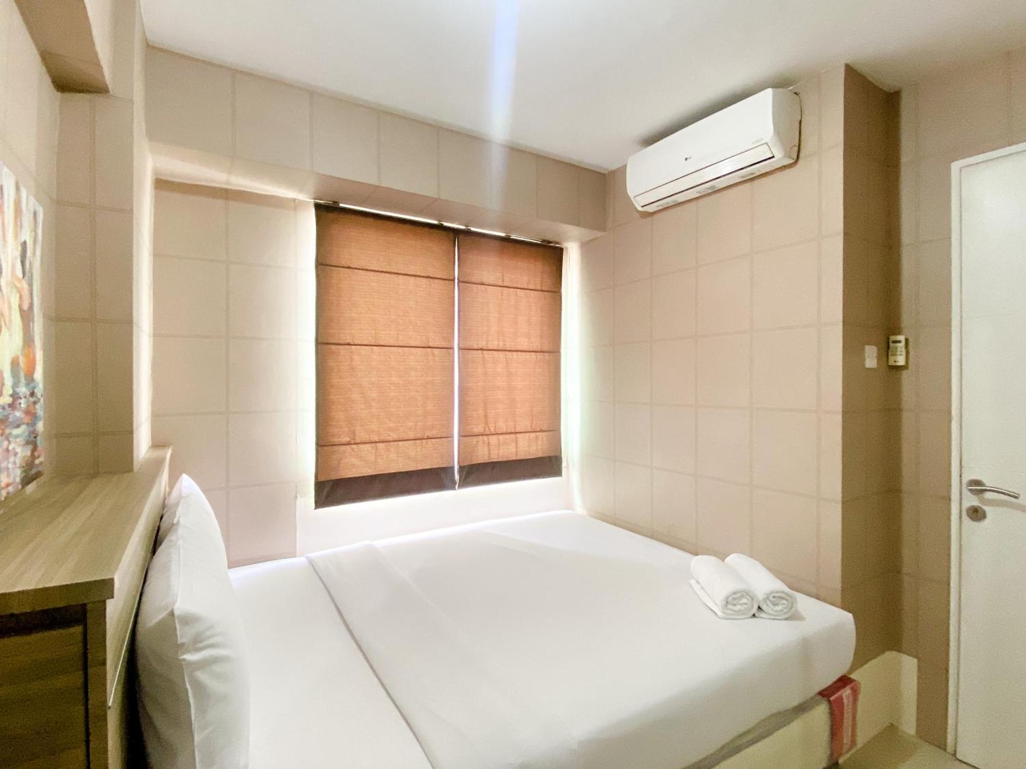 Comfort And 2br At Bassura By Travelio Apartemen