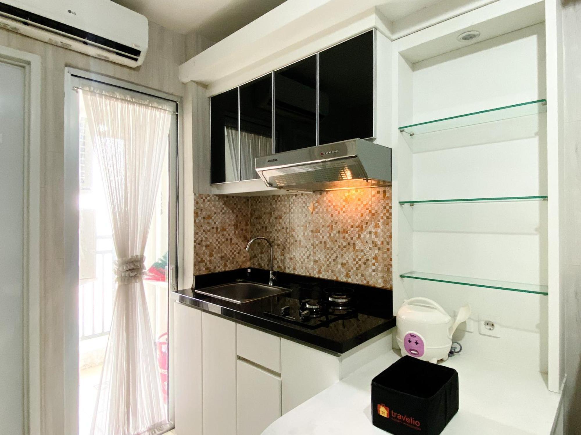 Comfort And 2br At Bassura By Travelio Apartemen *